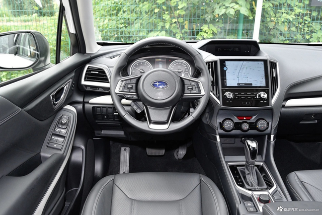 2024款森林人2.0i AWD豪华版