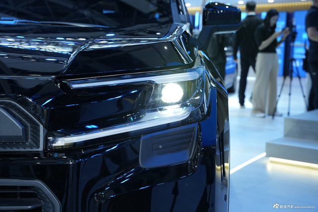 2025广州车展实拍：RAV4荣放