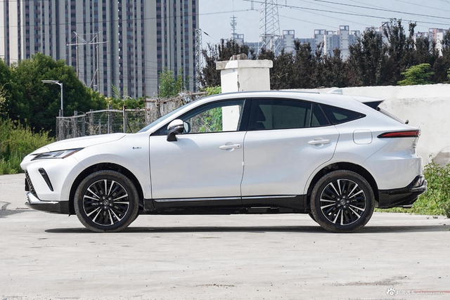 2024款威飒 2.5L智能电混双擎 四驱至尊版