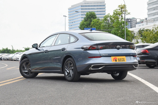 2024款凌渡L 280TSI DSG炫辣版