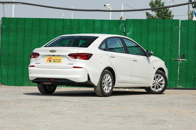 2024款科鲁泽 1.5L 双离合悦享版