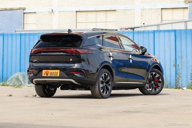 2024款比亚迪唐EV 荣耀版 730KM 尊享型