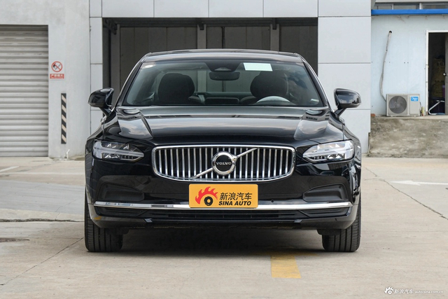 2024款沃尔沃S90 B5 智逸豪华版