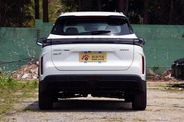 2025款瑞虎7 PLUS 1.6TGDI DCT豪华型