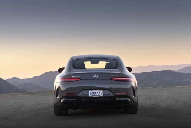 2025款AMG GT 63 S E Performance 四门跑车 北美版 官图