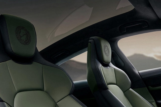 2024款Taycan Turbo S Celestial Jade