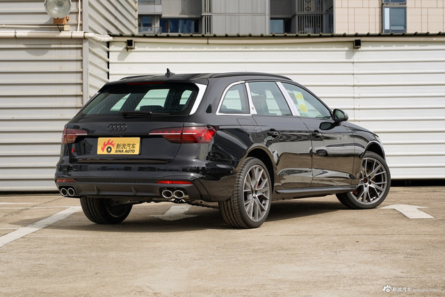 2025款奥迪S4 Avant 3.0TFS