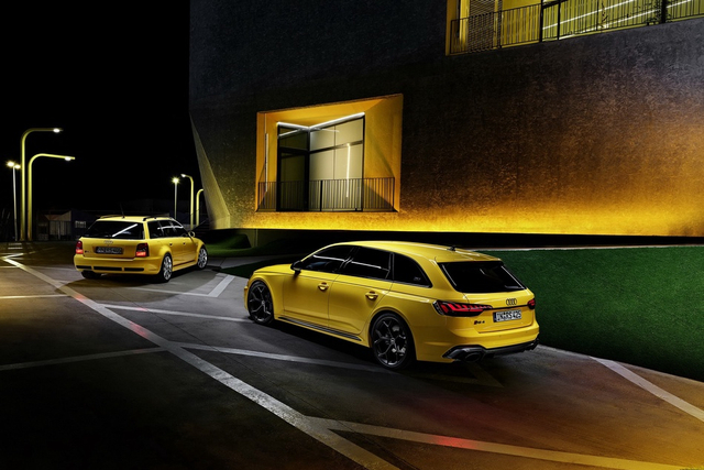 2024款奥迪RS 4 Avant edition 25 years 官图