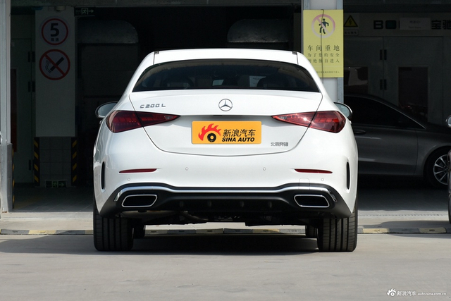 2026款奔驰C级 C 200 L 运动版
