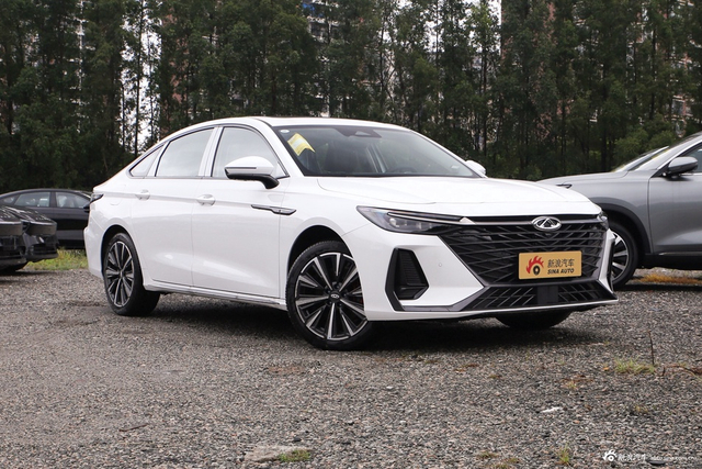 2025款艾瑞泽8 2.0T 自动御+