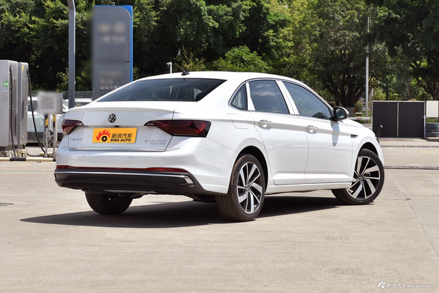 2025款速腾 改款 300TSI DSG卓越版