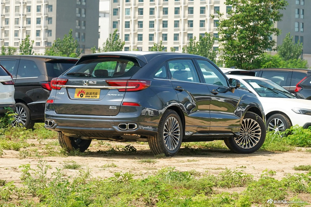 2023款冠道370TURBO 两驱豪华版