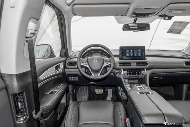 2023款冠道370TURBO 两驱豪华版