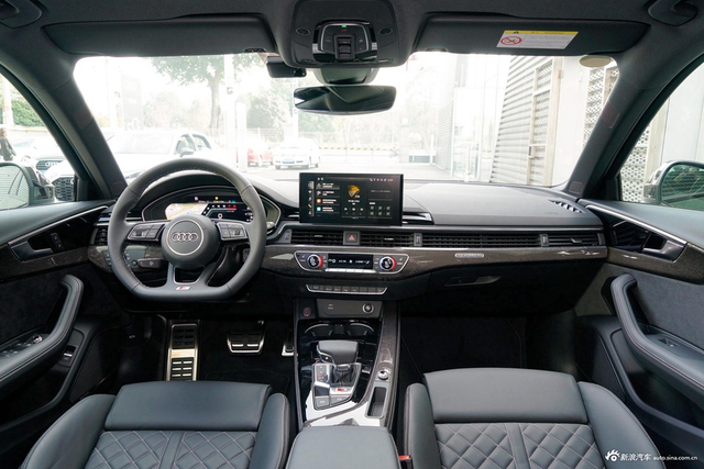 2024款奥迪S4 Avant 3.0TFSI