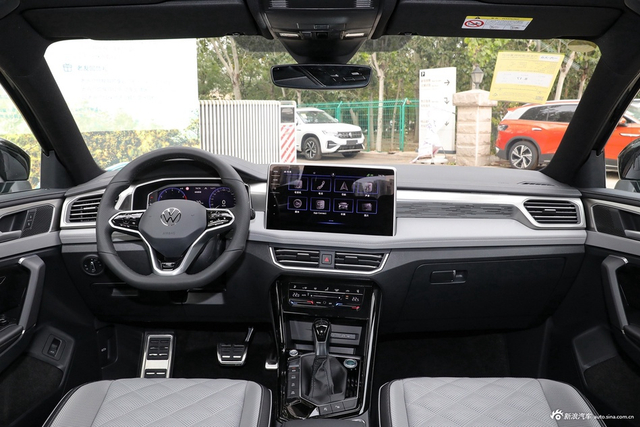 2023款探岳X 330TSI 两驱旗舰智慧版