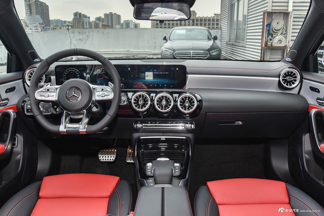 2023款AMG A 35 L 4MATIC