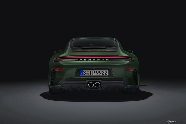 2025款保时捷911 GT3 旅行版 4.0L 官图