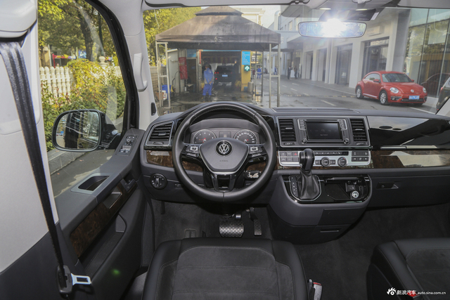 2019款迈特威2.0TSI自动两驱豪华版7座