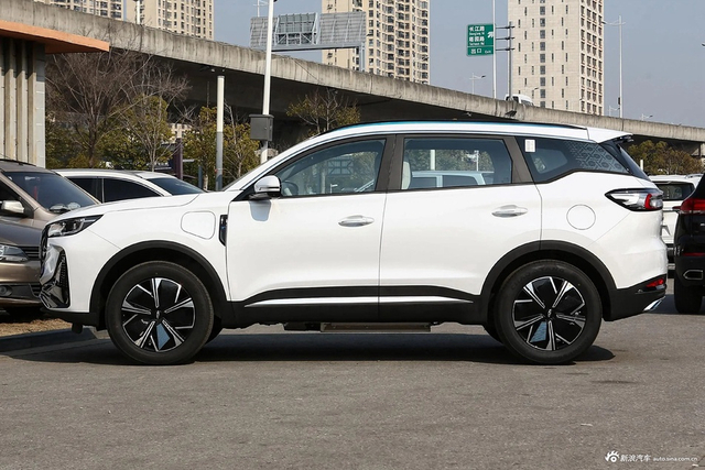 2023款瑞虎7 PLUS混动 1.5T PHEV 智尚型