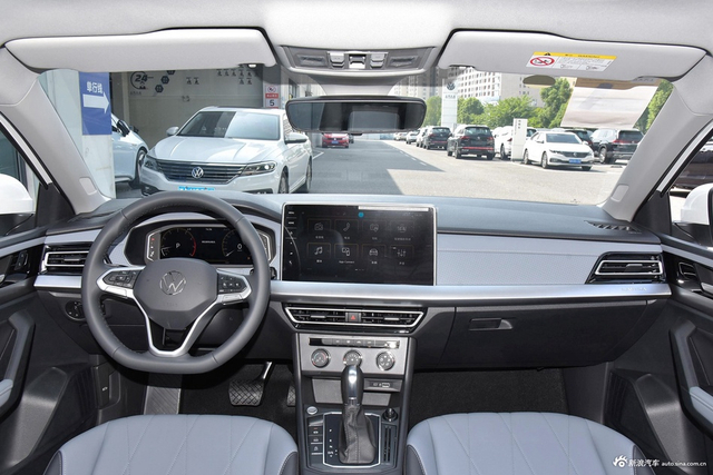 2024款朗逸 1.5L 自动五百万版