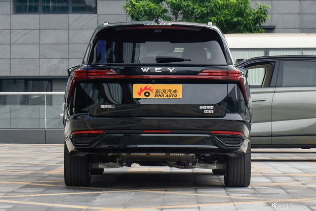 2026款蓝山 四驱Ultra黑武士