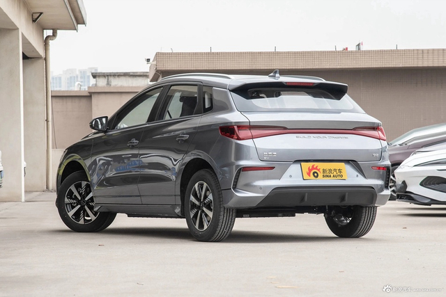 2024款比亚迪e2 荣耀版 豪华型