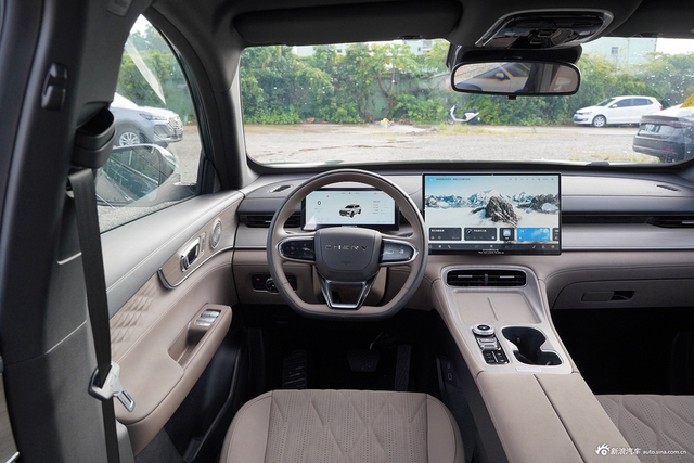 2025款瑞虎8 PLUS 290TGDI DCT乘势版