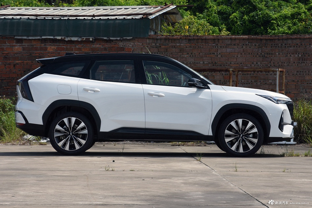 2025款博越L 第四代 1.5TD DCT 锦绣