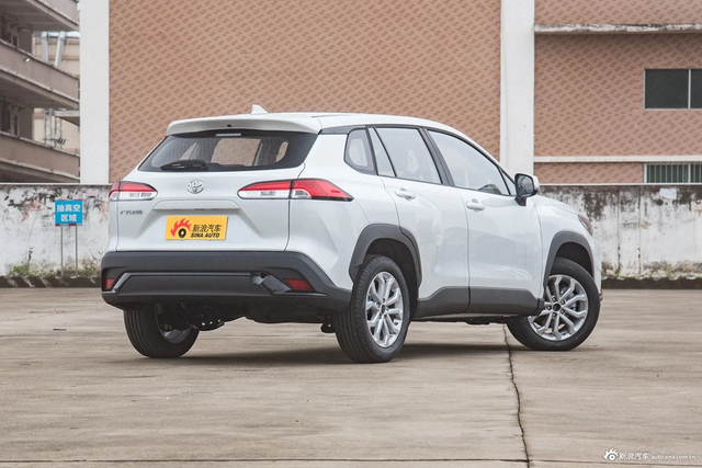 2023款锋兰达 2.0L CVT精英版