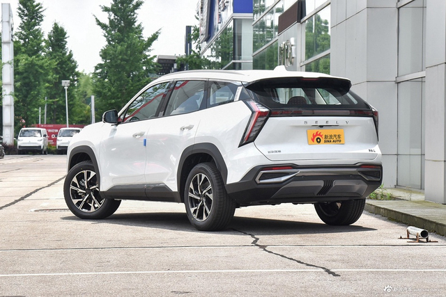 2024款博越L 1.5TD DCT龙腾版