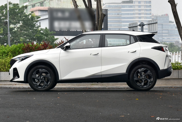 2025款传祺GS3 影速 270T 劲享版 平步青云