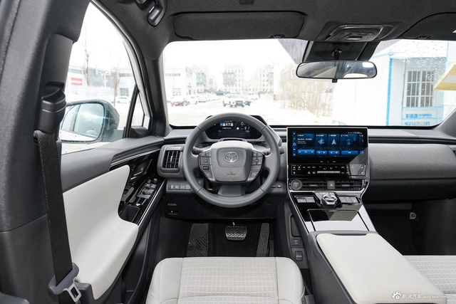 2024款铂智4X 615 PRO版