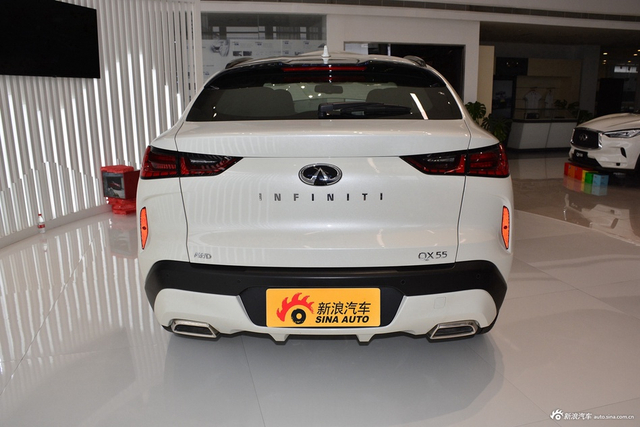 2022款英菲尼迪QX55 2.0T 四驱耀动版