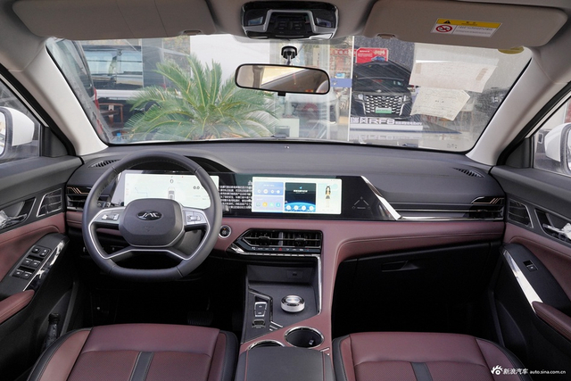 2024款江淮X8 PLUS 1.5TGDI DCT智享版 7座