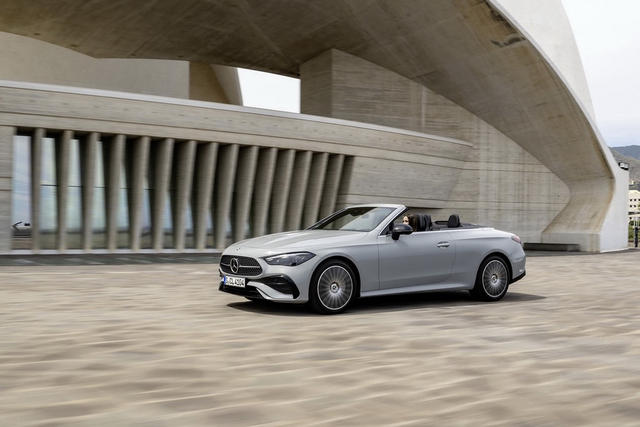 2024款奔驰CLE 450 Cabriolet 官图