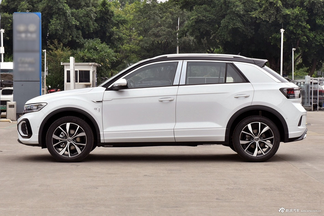 2025款探歌 改款 300TSI DSG 星光版