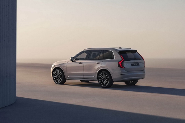 2025款沃尔沃XC90混动  官图