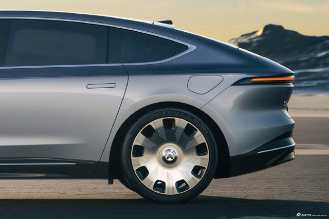 2025款蔚来ET9 100kWh Horizon Edition 官图