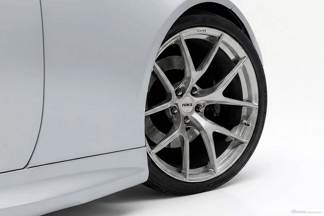 2026款雷克萨斯LC Tom’s Edition 官图