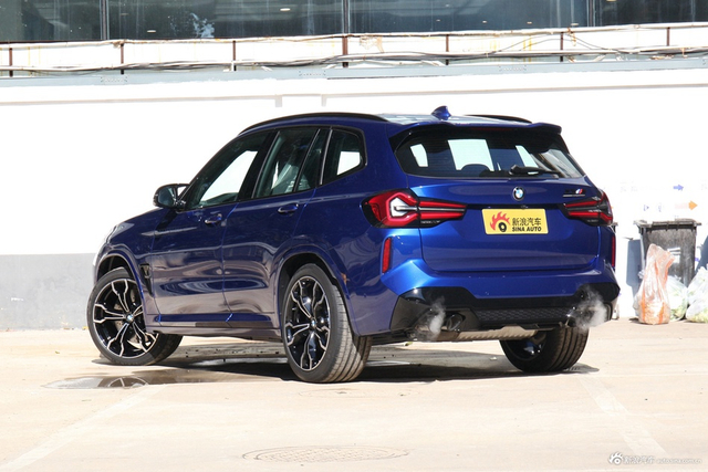 2022款宝马X3 M雷霆版