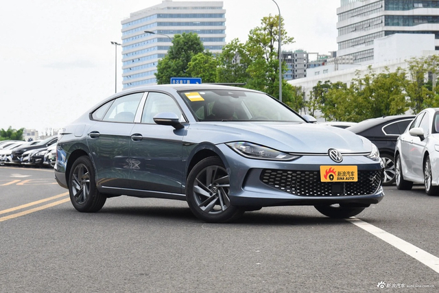 2024款凌渡L 280TSI DSG炫辣版