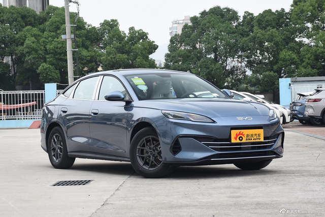2024款海豹06DM-i 80KM豪华型