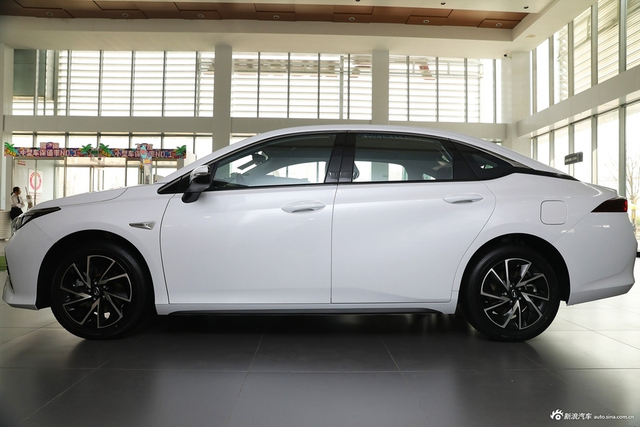 2021款绎乐豪华版 