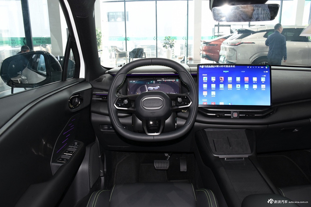 2025款领克06 EM-P 126长续航Max