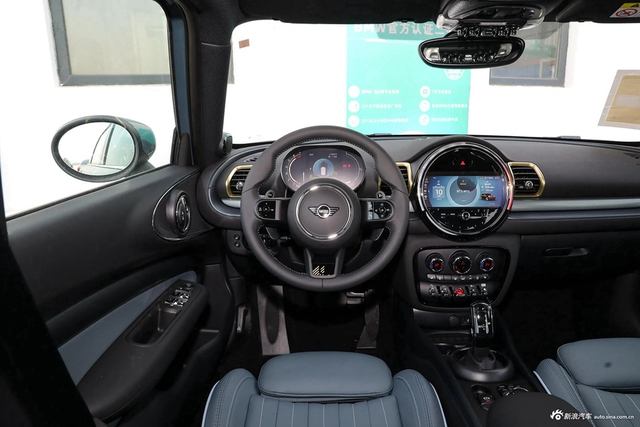 2023款MINI CLUBMAN 2.0T COOPER S 自在特别版