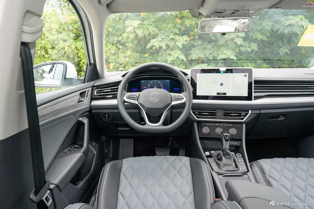 2023款速腾 280TSI DSG超越Lite版