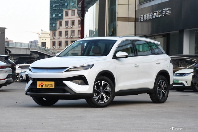 2025款宋Pro DM-i 115KM卓越型