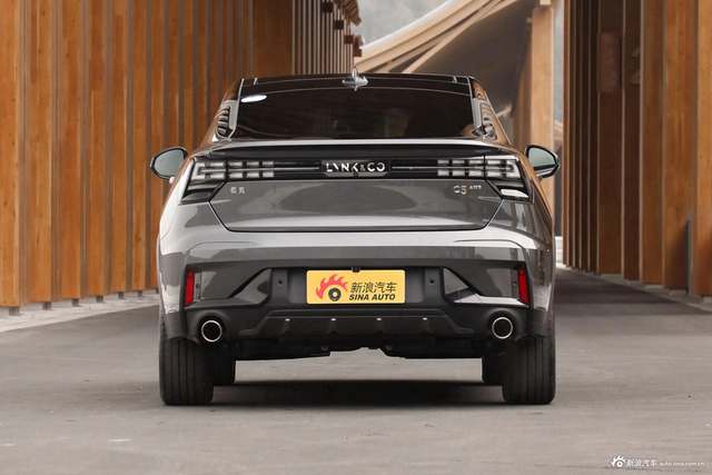 2023款领克05 2.0TD 四驱劲Halo