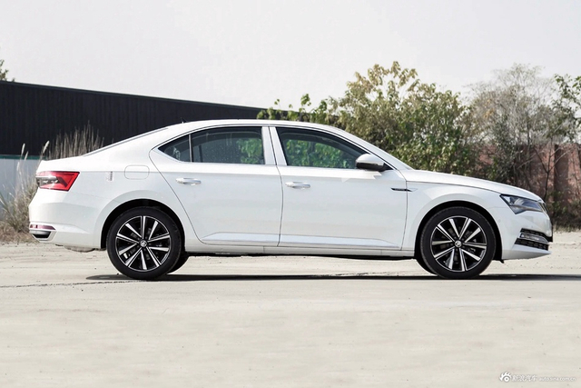 2024款速派 TSI330 DSG奢享版