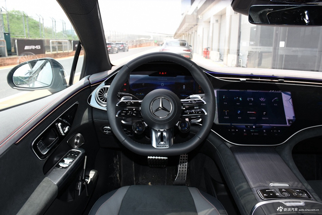 2023款AMG EQE 53 4MATIC+